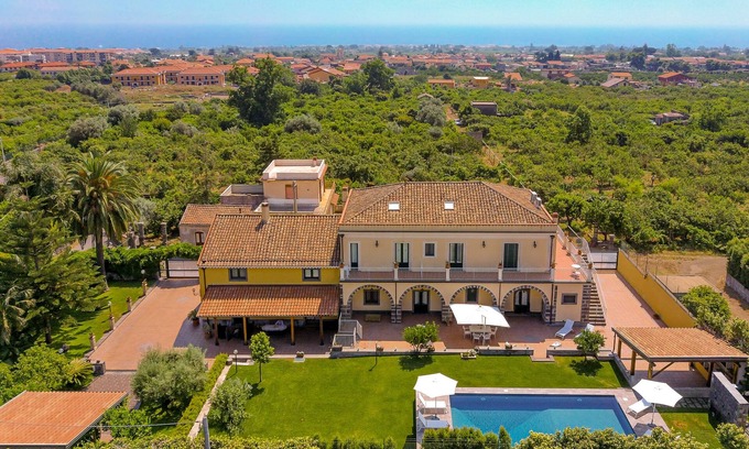 Archi Villa | Dimora Cariga - Hogar y piscina