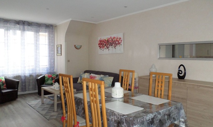 Dinard Apartamento | Apartamento, playa de bloqueo y tiendas: 5 minutos a pie
