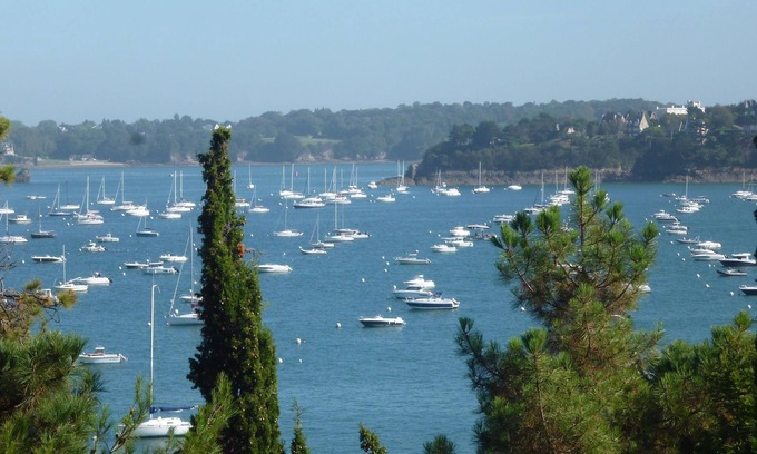 Dinard Apartamento | Dinard hermosa vista al mar centro de aparcamiento WIFI NUEVO PROPIETARIO 3etoiles
