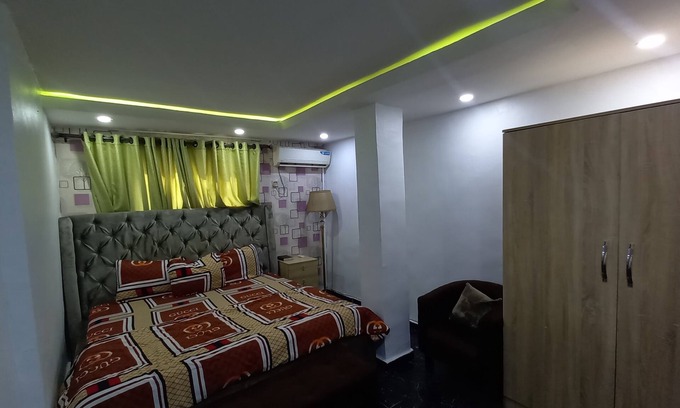 Surulere Apartamento | Dinero Emerald Apartment - Surulere