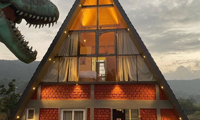 Lonavala Hotel | Dinosaur Resort