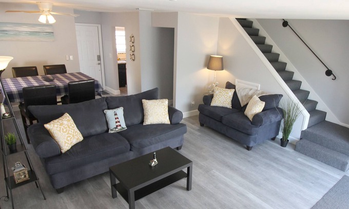 Downtown Fort Lauderdale Casa | Dip, Dine & Unwind by the Water - Tarpon Harbor 2