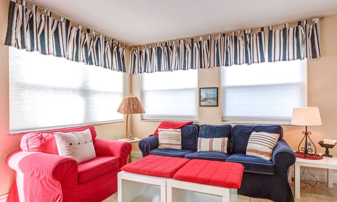 Boardwalk Apartamento | FRENTE AL MAR DIRECTO Planta baja 2bed / 2bath Ideal para familias