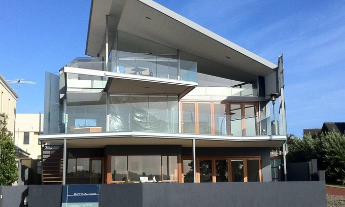 North Fremantle Villa | DIRECTO EN EL RÍO-FRENTE! - FREMANTLE ARCHITECT HOME - ¡MÁS DE 3 MIN DE PASEO A LA PLAYA!