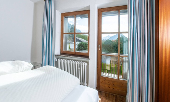 Oberstdorf Apartamento | Directly in Oberstdorf, quiet location, mountain railways can be booked for free in summer