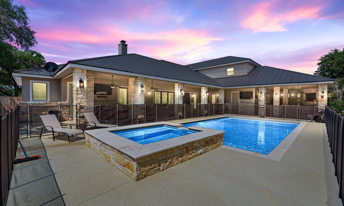 Concan Casa | Directly ON the Frio River, private golf cart/walking path, hot tub, swimming pool, 3 master suites