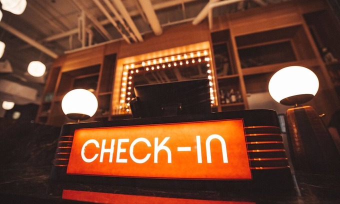 East Nashville Hotel | Discover East Nashville! Trendy Room Near Local Eateries, Hotspots & Airport