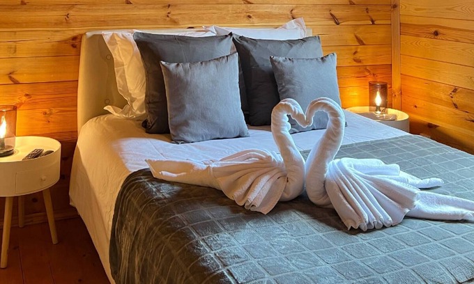 Venizel Chalet De Esquí | Discover our chalets: natural relaxation or luxury & comfort. Your escape aw