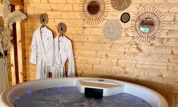 Venizel Chalet De Esquí | Discover our chalets: natural relaxation or luxury & comfort. Your escape aw