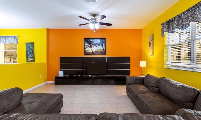 Crystal Cove Villa | ✦Disney Getaway on a Budget✦ Casa para niños con piscina privada