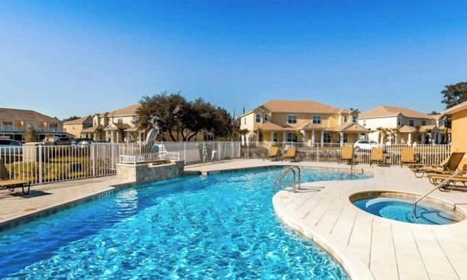 Four Corners Casa | Disney house “WITH SPLASH POOL”🌟8 guests🌟3 bedrooms🌟6 beds🌟3 baths