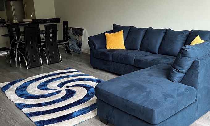 Royal Palm Bay Condominio | Disney retreat. 4.5 miles from Disney.