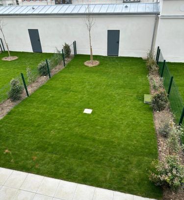 Serris Casa | Disneyland Paris, vallée village ,Paris , villa, garden , Syline Home, 120 m2