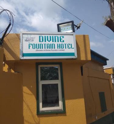 Ofin Cabina | Divine Fountain Hotel - Deluxe