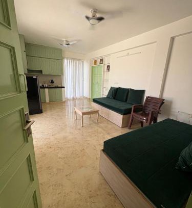 Vrindavan Apartamento | Divine Sanctuary at Radha Raman