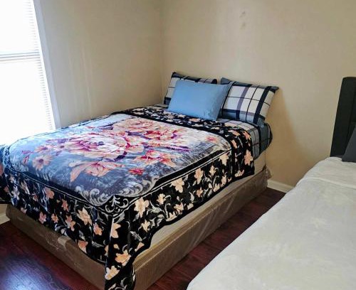 Weequahic Casa | Divine Villa & Resorts Guest House - 283 Lehigh Ave