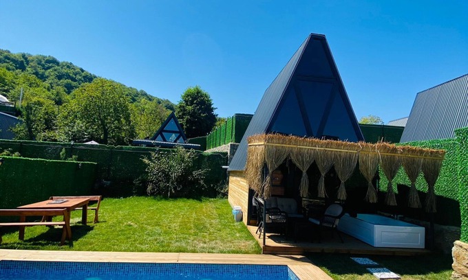 Sapanca Casa | Doğa Manzaralı Havuz (ısıtmalı) ve Jakuzi - Ocakbaşı Barbekü