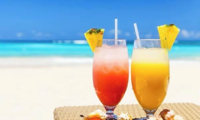 El Cortecito Apartamento | Gorgeous: 8 minute Walk to Beach, Shops & Dining!