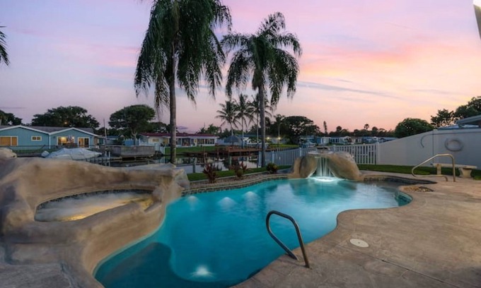 Cocoa Beach Casa | Dock, Kayaks, Pool, JACUZZI, ping pong, billiards, all beach gear, and more!