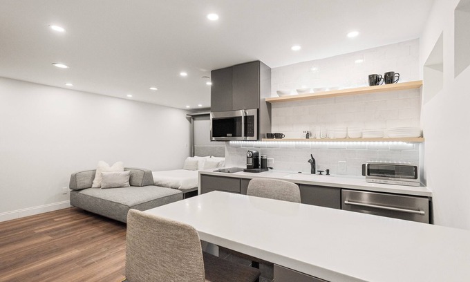 Aspen Apartamento | Dog-friendly apartment in Aspen with EV Charger