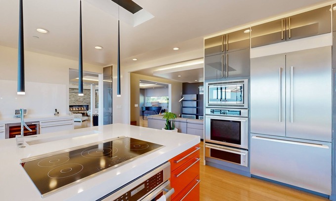 Loyola Casa | Dog-friendly bay-view home with deck, private saltwater pool, fireplaces, grill