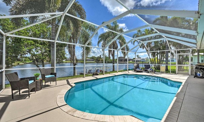 Trafalgar Casa | Dog-Friendly Escape with Dock and Kayaks in Cape Coral