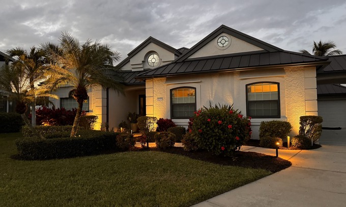 River Pointe Casa | Blue Marlin Bungalow
