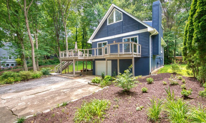 Fletcher Casa | Dog-friendly home with deck, gas fireplace, central AC, & washer/dryer