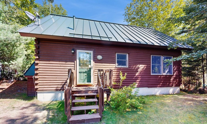 Greenville Casa | Dog-friendly lakefront home with deck, grill, WiFi, shared dock & water access