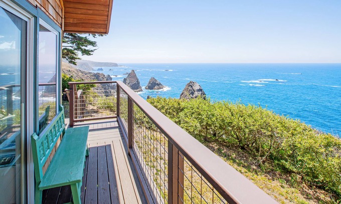 Albion Cabina | vistas privadas bañera de hidromasaje y espectaculares precioso, agradable para perros, casa frente al mar w /