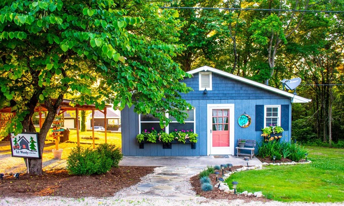 Eagle Rock Apartamento | Estudio que admite mascotas, terraza con vista al lago, cerca de Eureka Springs, Wi-Fi gratis