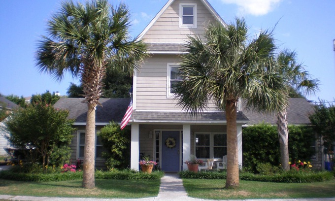 Isle of Palms Casa | Isle of Palms, Ocean Breezes NUEVOS DESCUENTOS DE RESERVAS DE OTOÑO - ¡CONSULTE HOY!