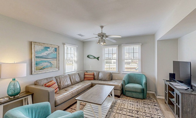 Buxton Casa | Dog-friendly townhouse w/shared pool, AC, private W/D, WiFi - ocean view