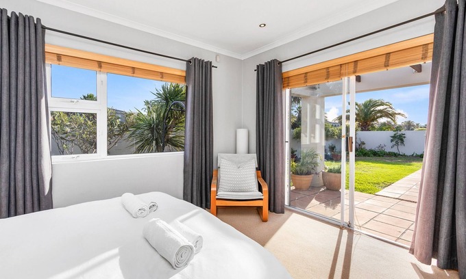 Sunset Beach Casa | Dolabella 63 - Three Bedroom House, Sleeps 5