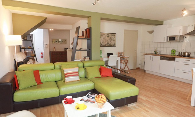 Old Town Apartamento | dollfus 80m2 city center 2br