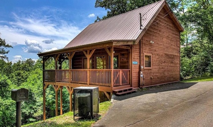 Caton Cabina | Dolly's Escape - Relax & Unwind!