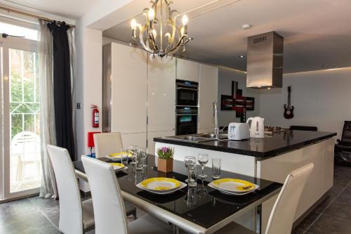 Qawra Apartamento | Dolmen Court Flat 10, Qawra
