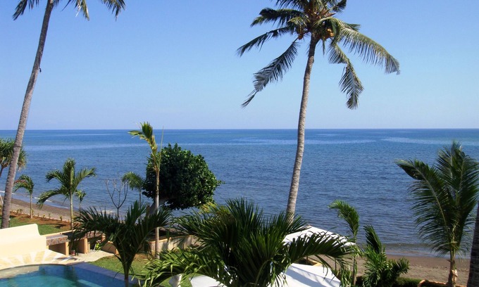 Kaliasem Complejo | Dolphin Beach Bali