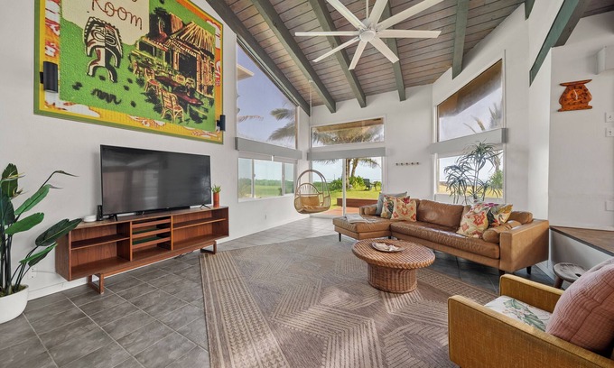 Laie Casa | Dolphin House by Gather: North Shore Escape w/ Direct Beach Access