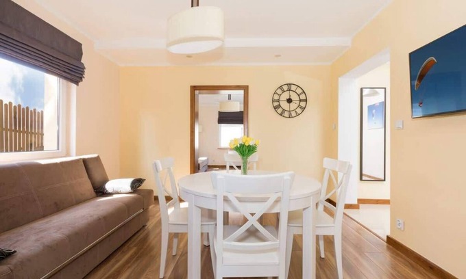 Kolczewo Apartamento | Apartamento (planta baja) con 2 dormitorios en la casa Bursztyn