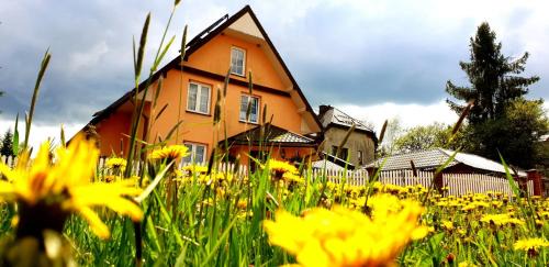 Regietow Casa | Dom Gościnny Orange