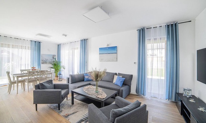 Kosakowo Casa | Dom Marina - luxury oasis on the Baltic Sea, for 2-10 people, close to the beach, EV & pets