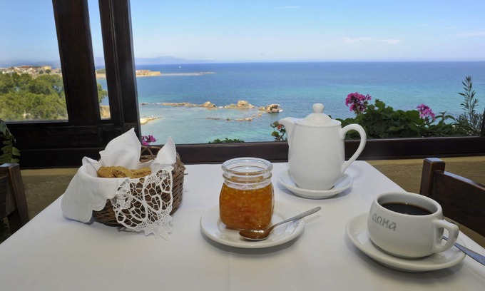 Halepa Hotel | Doma