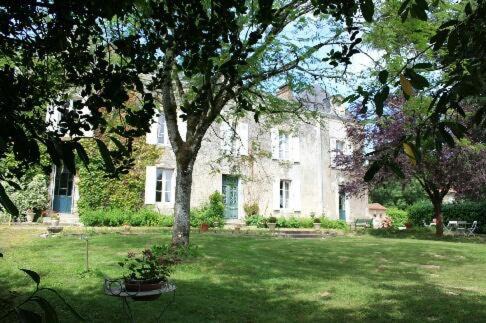 Val de Gatine Casa | DOMAINE de la BORLIERE