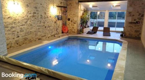 Saint-Cyr-des-Gats Cama Y Desayuno | DOMAINE DE LA LUCARLIERE