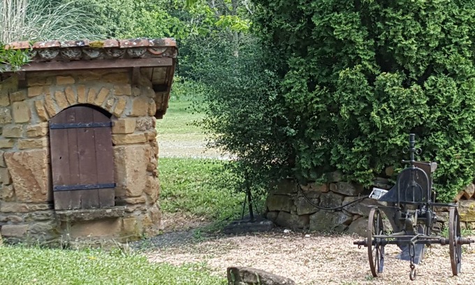 Ternand Casa | Domaine des Pierres Dorées