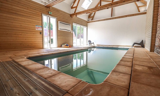Le Moulinel Casa | Domaine du Moulinel "la longère" 14 pers piscina cubierta a 7 km de la playa