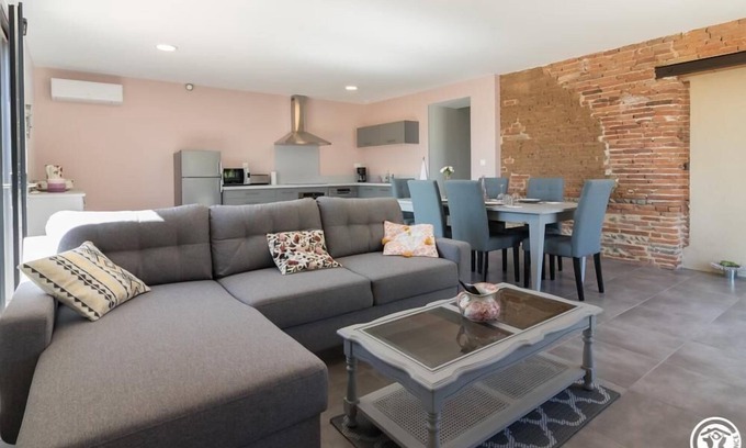 Daux Otro | Domaine le Caprougeat - Chic countryside