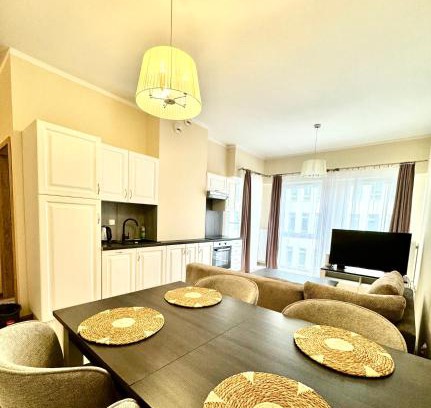 Legnica Apartamento | DOMAX Złotego Florena 4