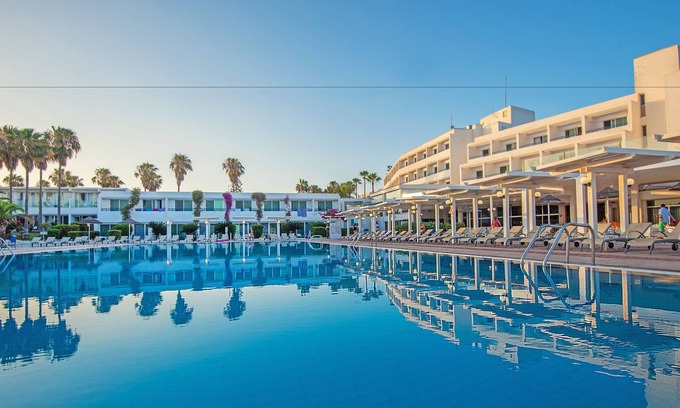 Ayia Napa Hotel | Dome Beach Marina Hotel & Resort